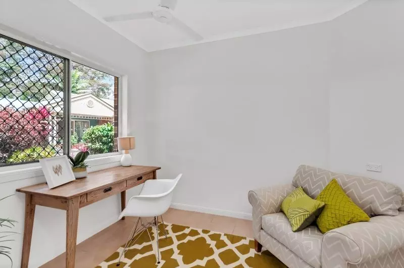 Great sized villa with fully enclosed private patio