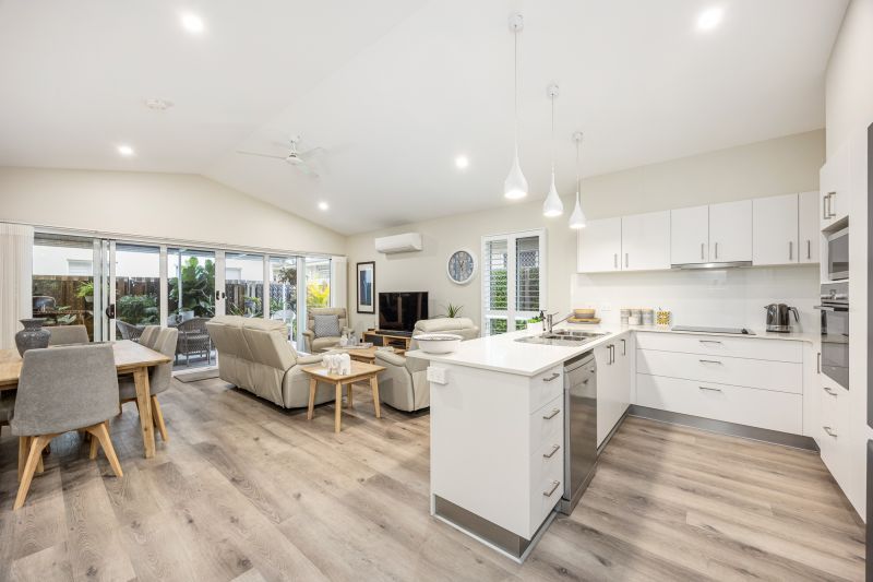 Picture Perfect – Tranquil, Relaxed Living!