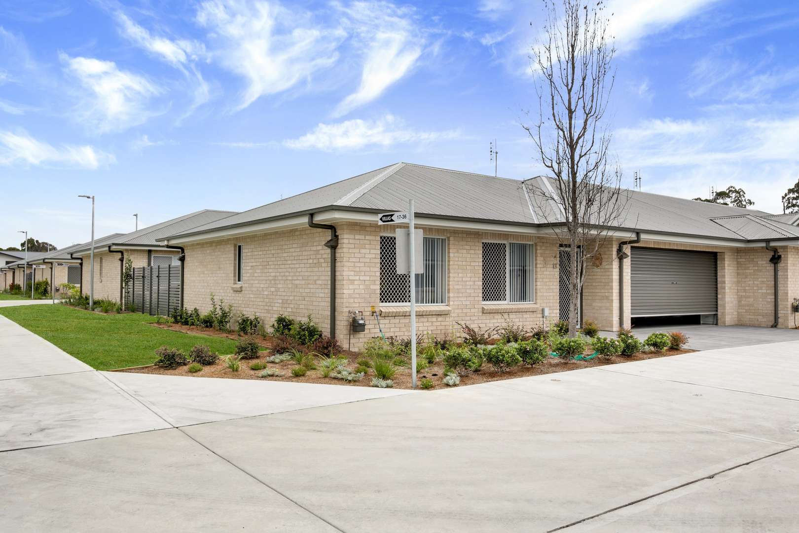 Near New 2 Bedroom Villa