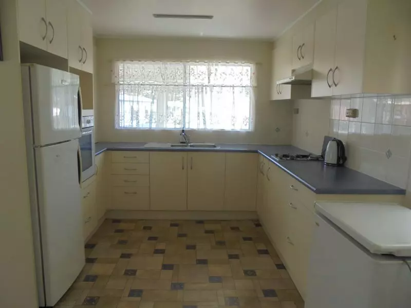 Lime Tree Village - Site 16