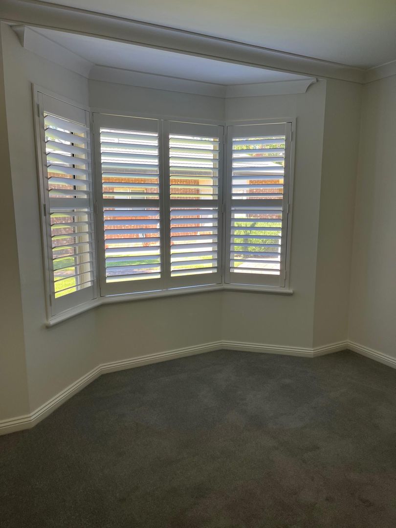 GORGEOUS APARTMENT NOW AVAILABLE
