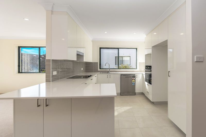 Sunlit Villa with North-Facing Outdoor Retreat