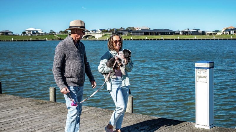 Waterfront 3-bedroom home, Altair Design