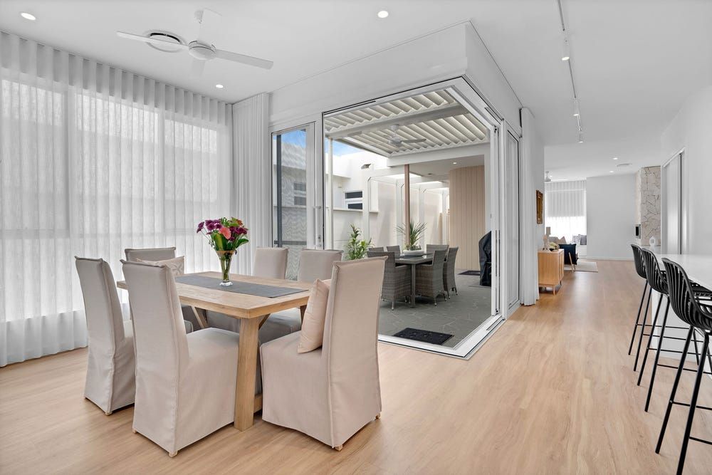 Mesquite by Palm Lake Resort Pelican Waters