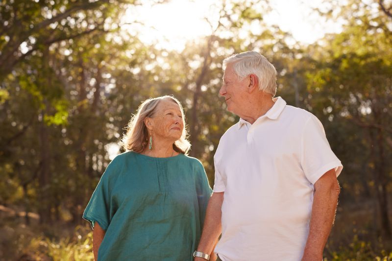 Top-floor apartment with private tree top views