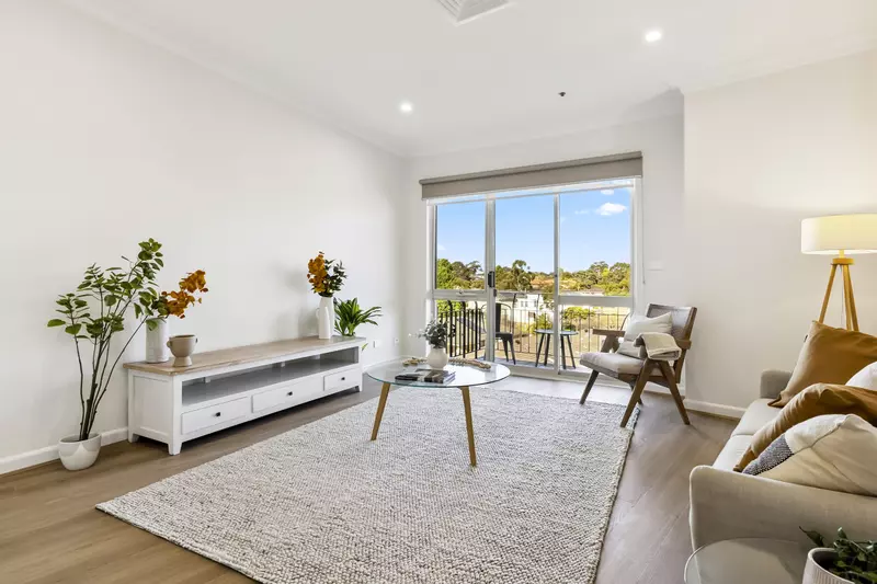 Dandenong Views and  Prime Village position