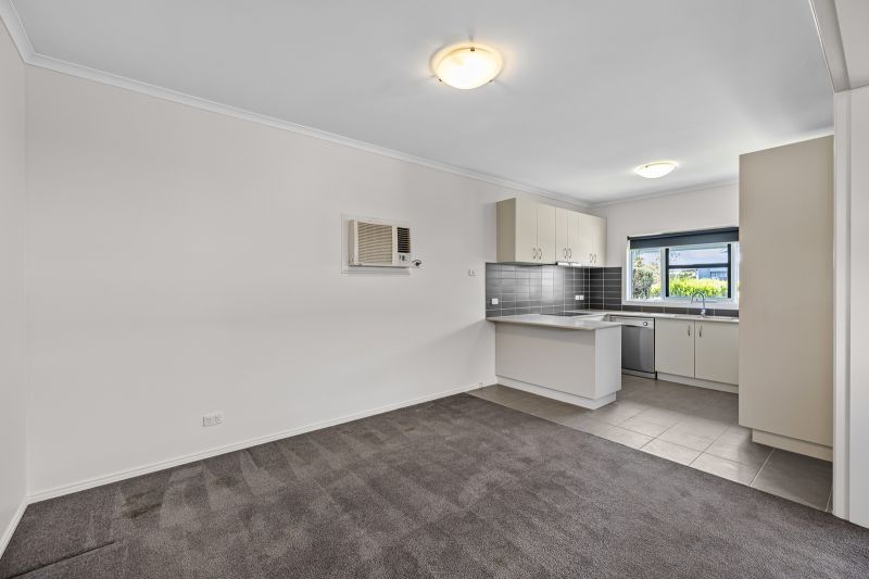 Bright and Spacious Home with Landscaped Gardens