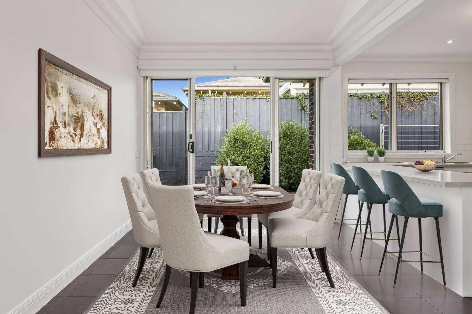 Modern Elegance, Quiet Location
