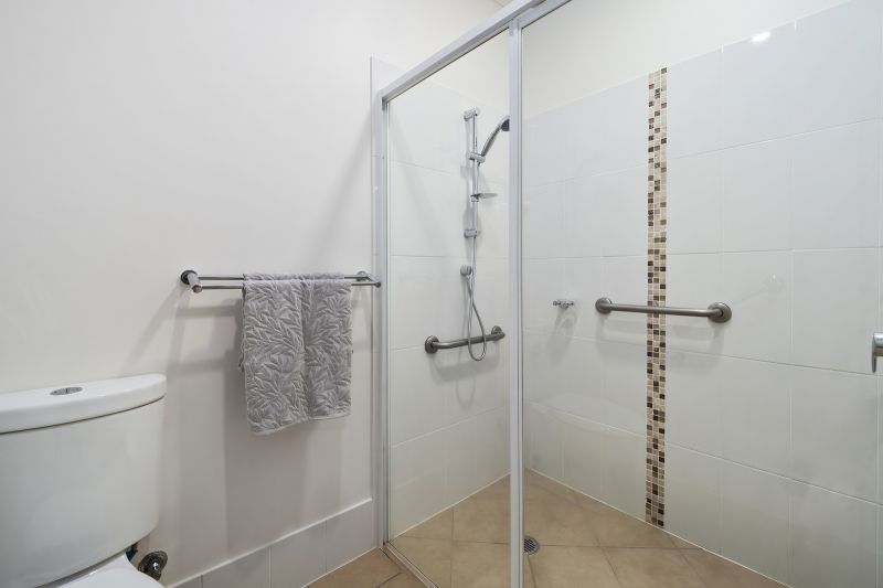 Neat and tidy unit close to amenities