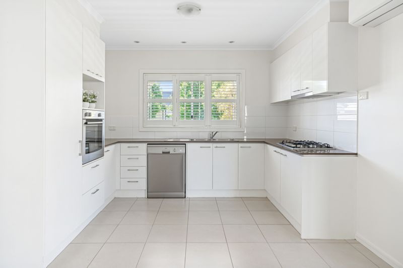 Lifestyle Chelsea Heights - Sun-filled dream home