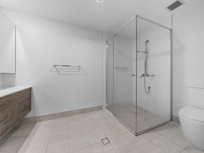 Spacious Living, Second Floor Position