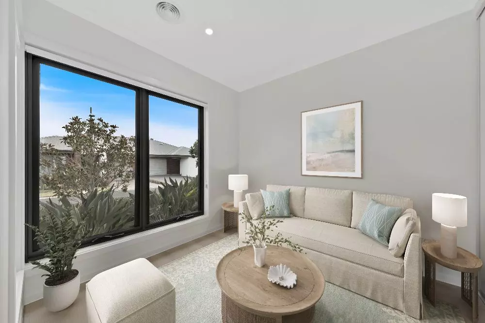 93/5 Harmony Chase, Clyde North