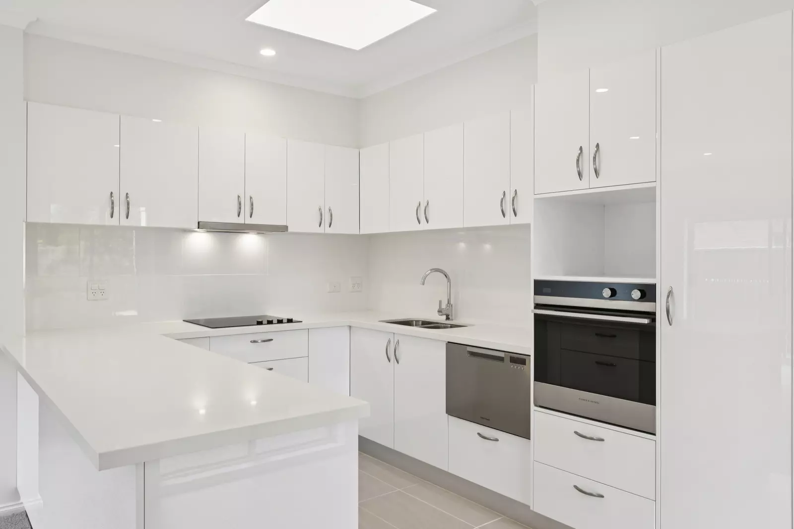 55/100 Station Street Burwood, VIC 3125