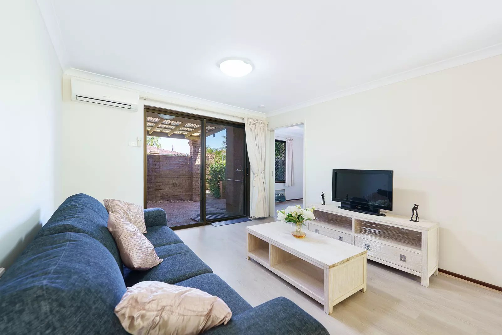 Beautiful 3 bedroom villa located in the dress circle of the village