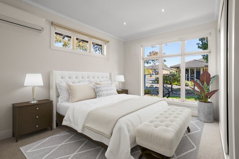 Relaxed And Modern Bayside Living