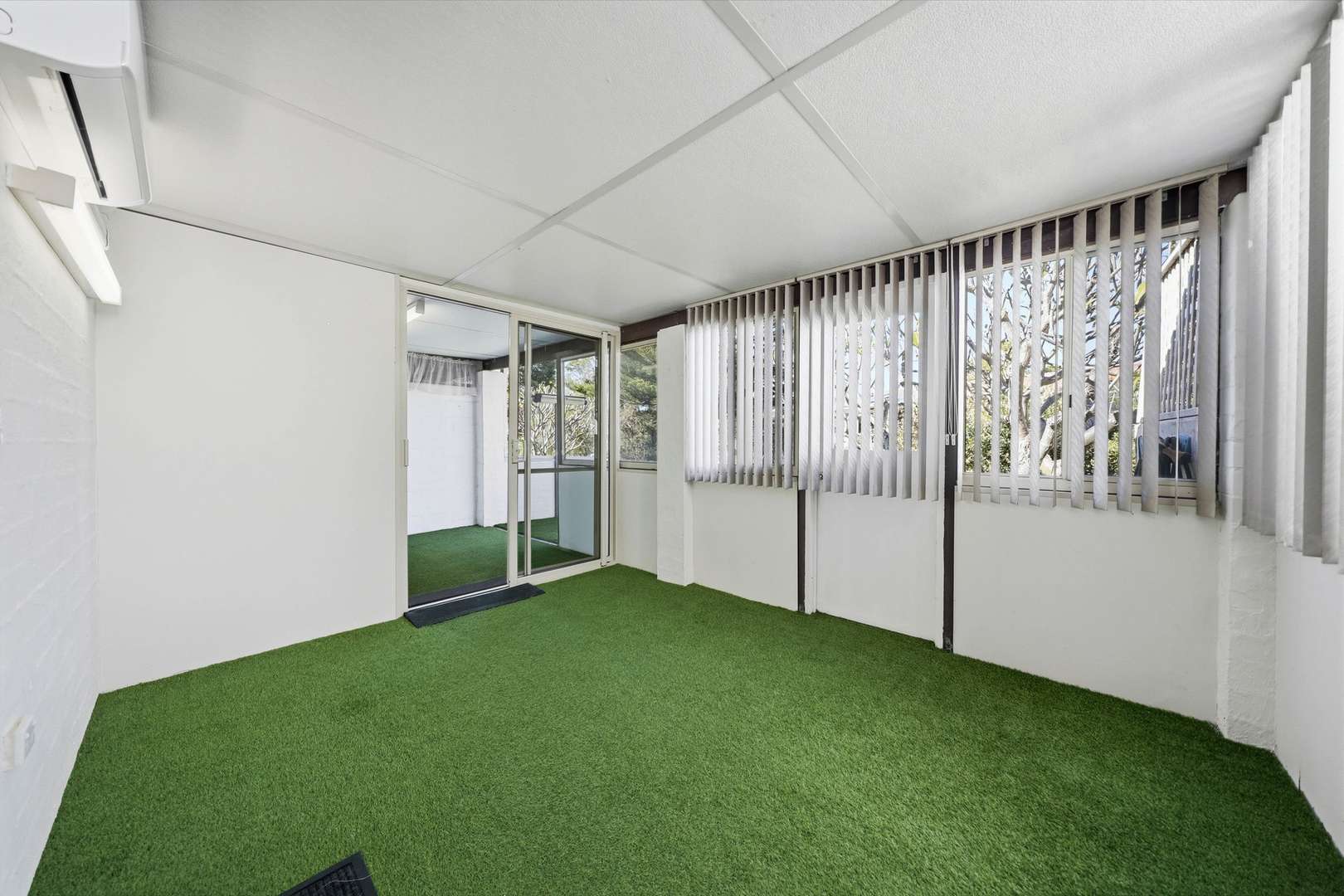 RESERVED - Well Presented Unit with Relaxing Garden Views