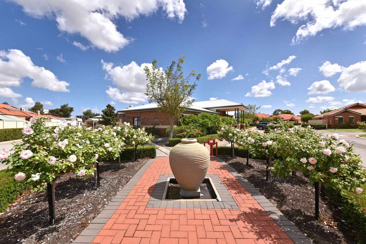 Forest Lakes Village