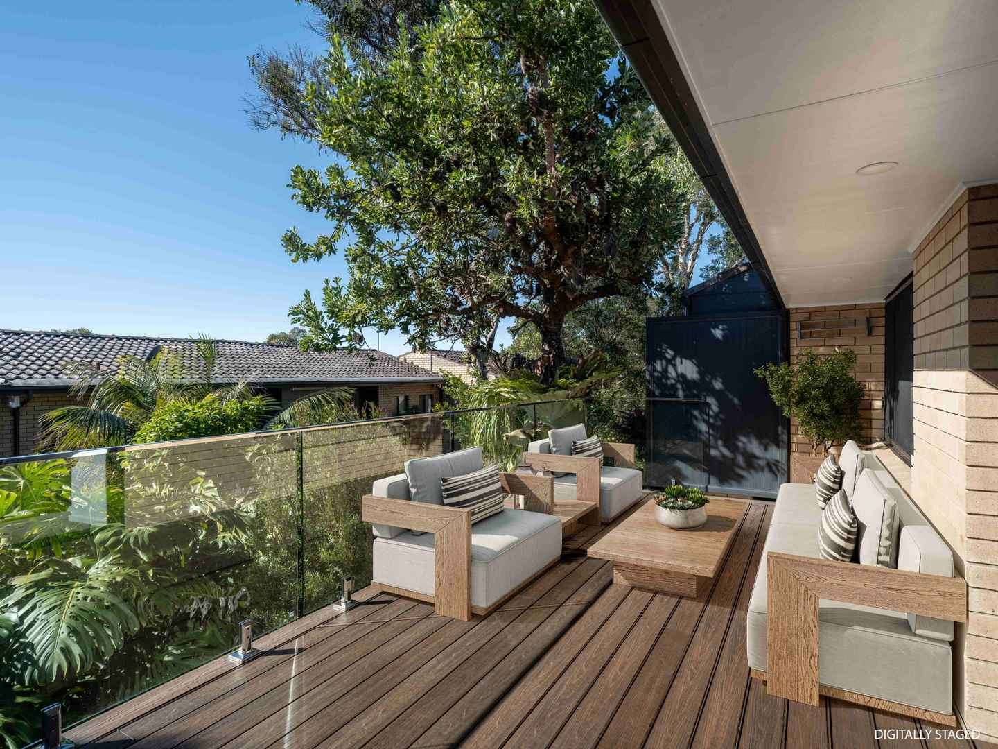 One Bedroom Villa - For Sale $595,000