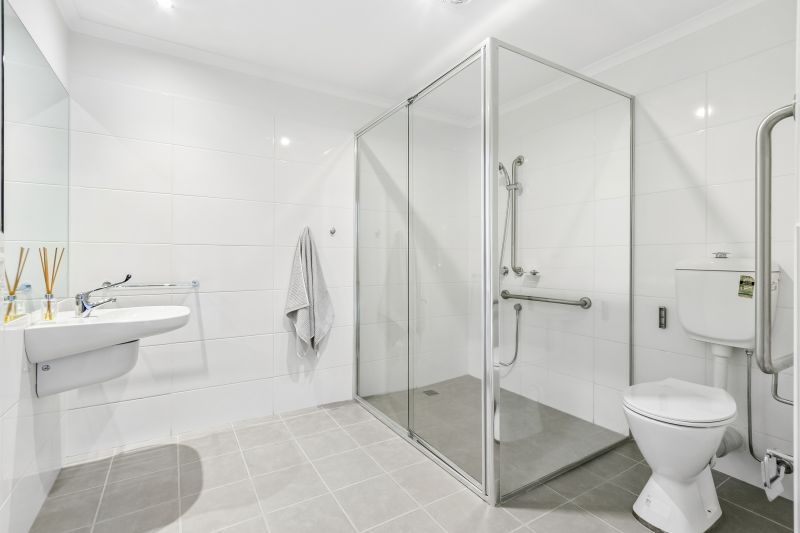 Bright, Spacious and Ready to Move In