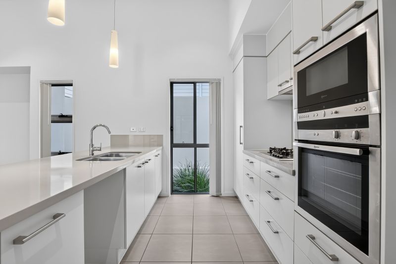 Site 33 - Established Sea Crest I