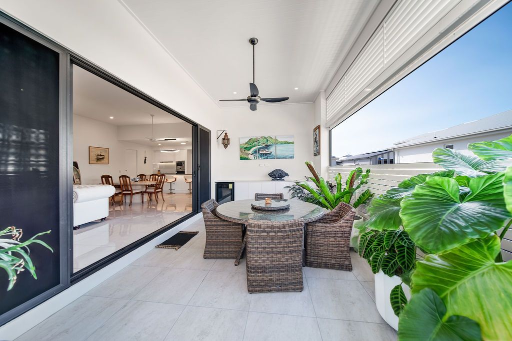 Large Villa on Corner Block with Visitor Parking !!!