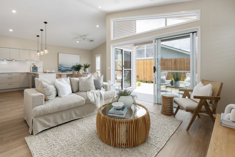 Write the next chapter of your story at Lakeside Lara & choose from our range of stunning home designs including the Gippsland.