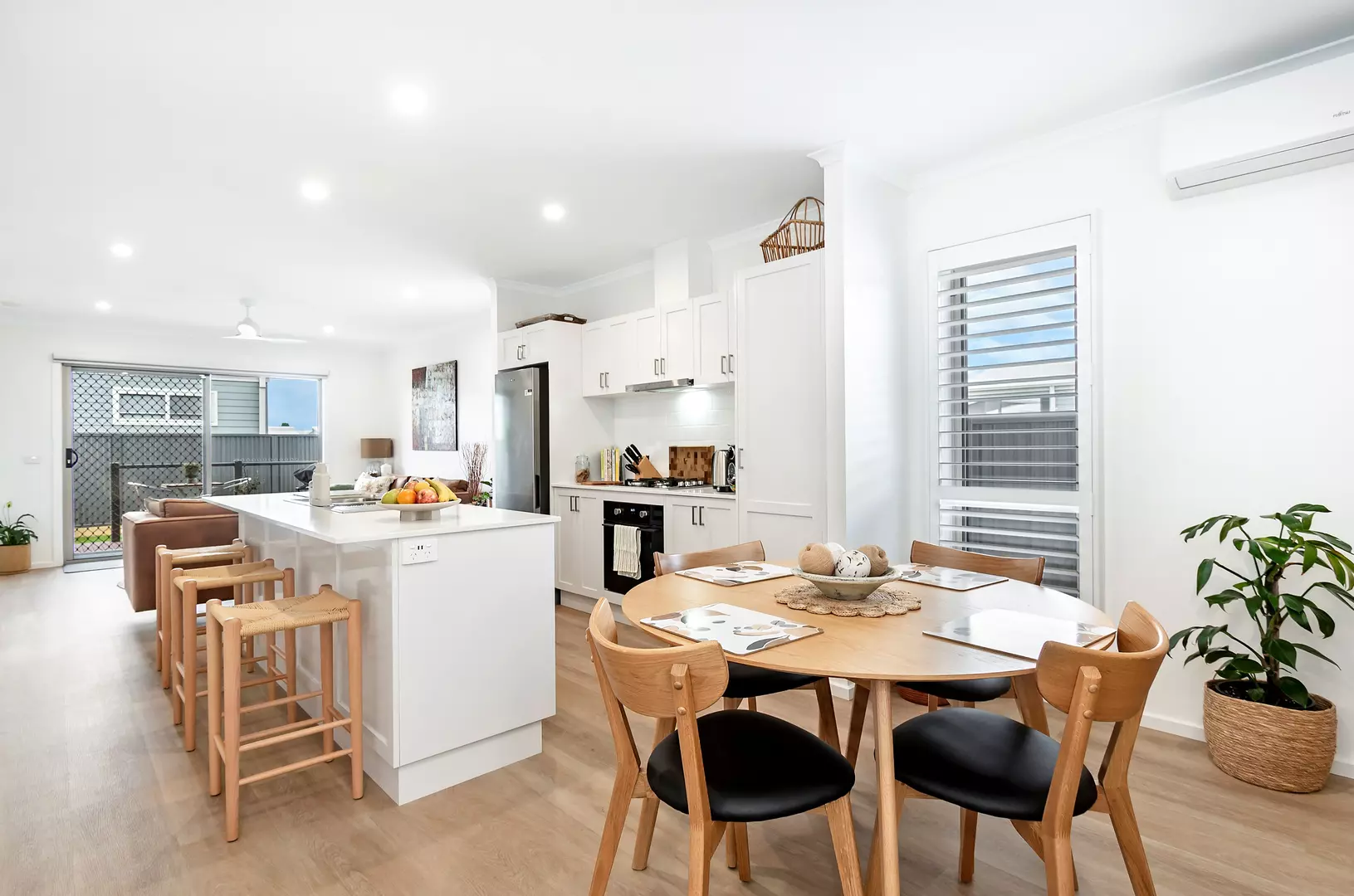 Effortless Living, Contemporary Comfort