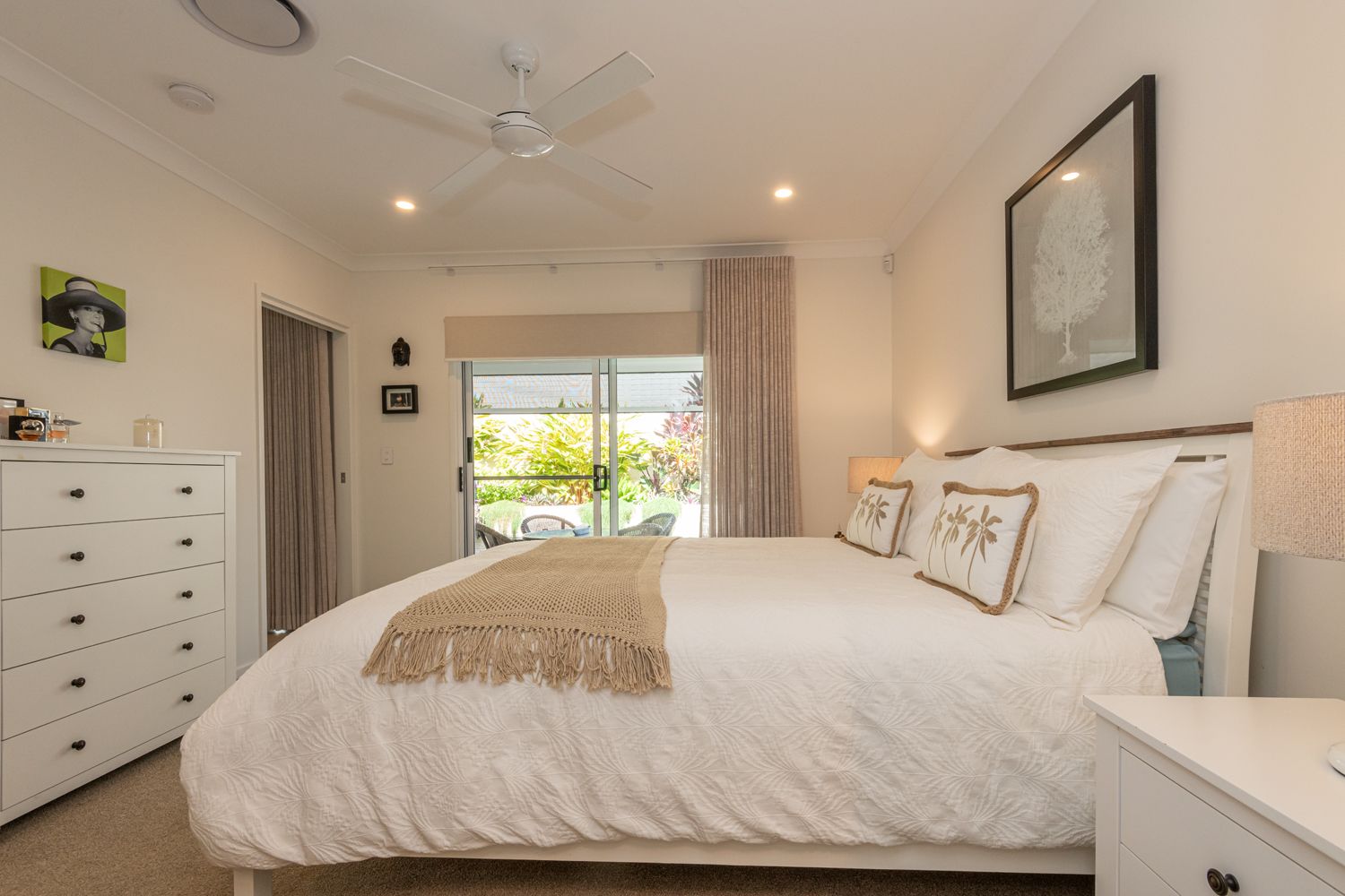 Sophisticated Style Meets Comfort 