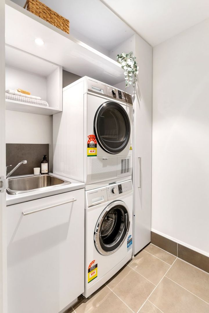 'Under Offer' - Refined Living in the Heart of Carlton