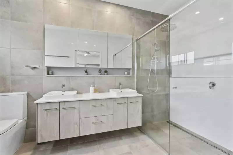 Established Sequoia IN IMMACULATE CONDITION