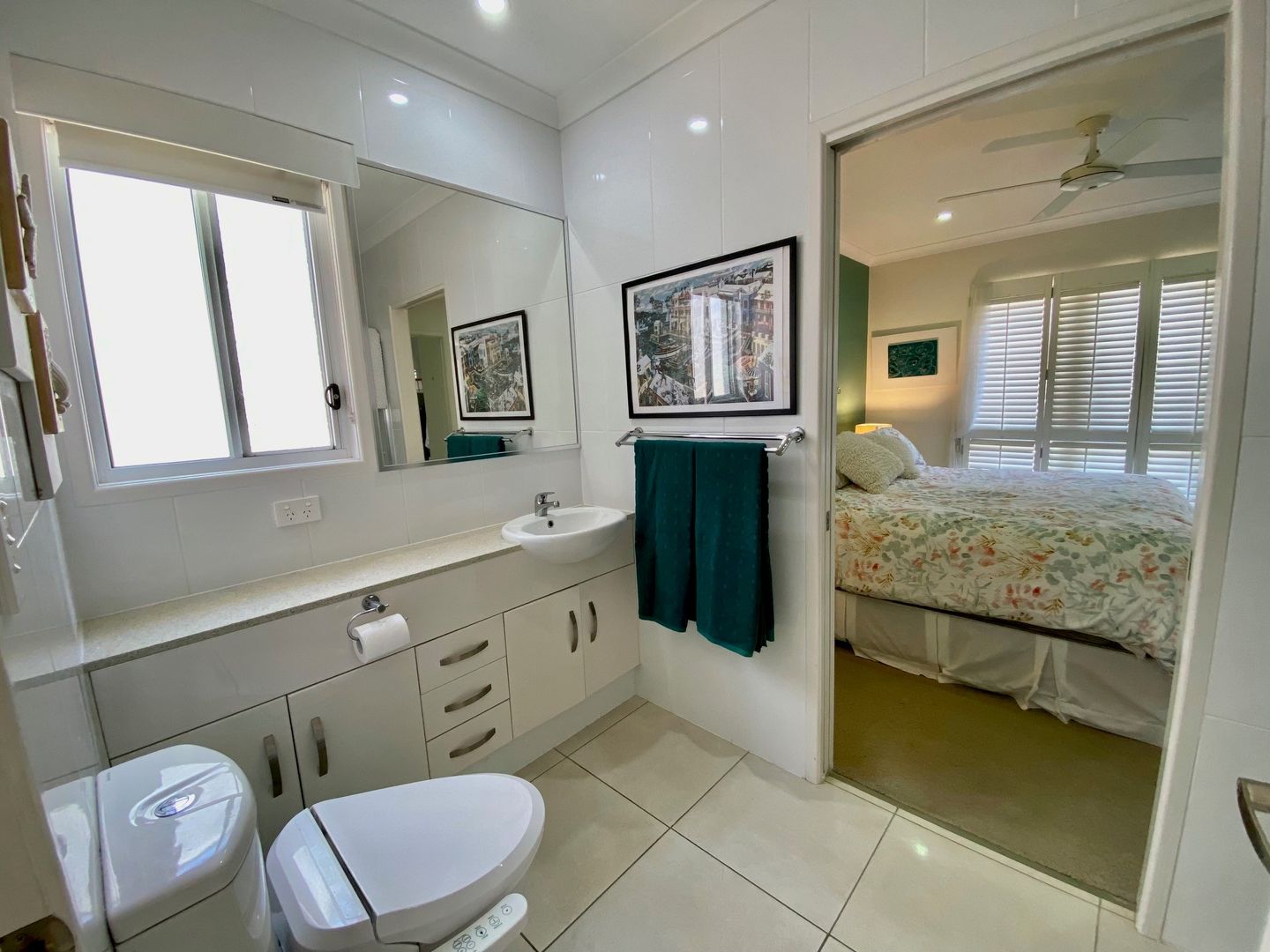 START LIVING THE LIFESTYLE