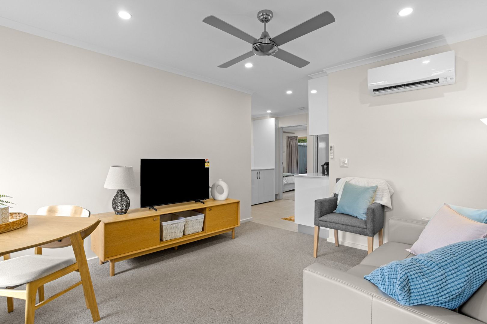 6/104 Country Club Drive Safety Beach, VIC 3936