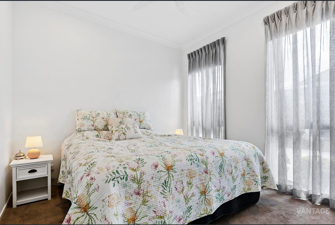 2 bed home in Luxury over 50s community