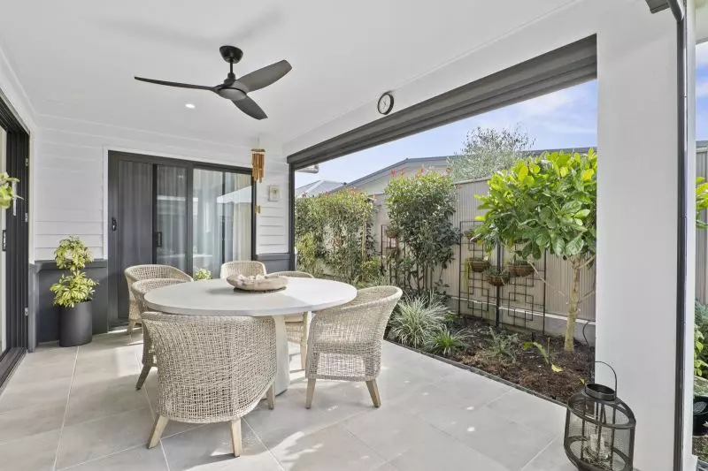 Site 135 - Established Kalbar