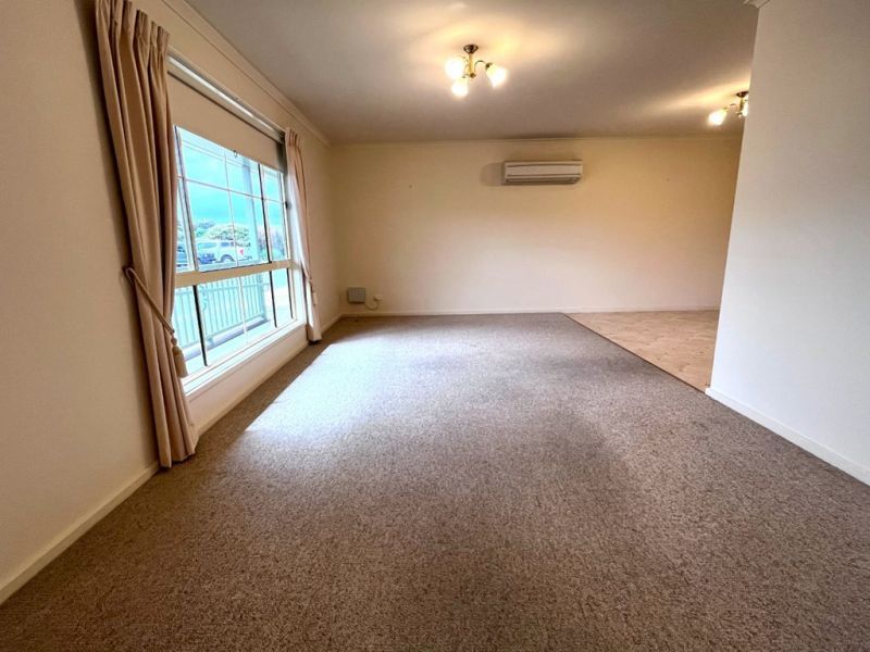 Beautiful Home - Fantastic Location