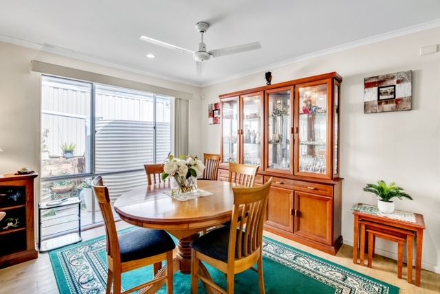 Centrally located 2 bed home plus study in Palm Lake Resort Eagleby