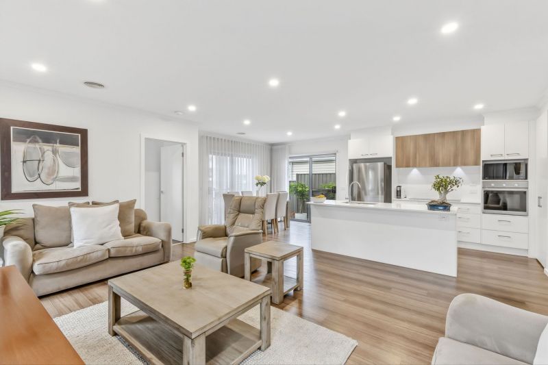 Lifestyle Communities Mount Duneed - Prime corner block, stylish Patterson home