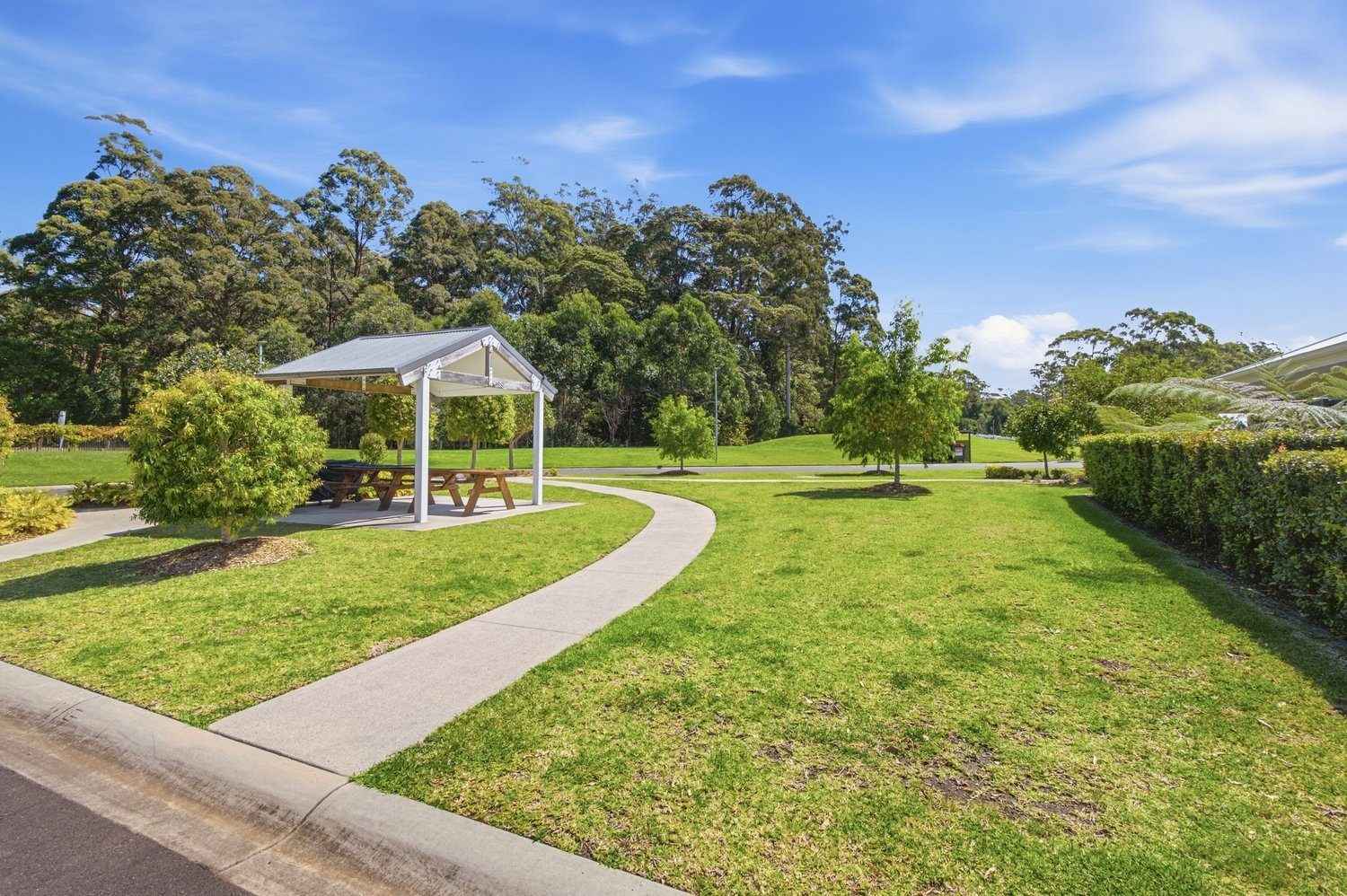 Greenspace Views, Modern Living