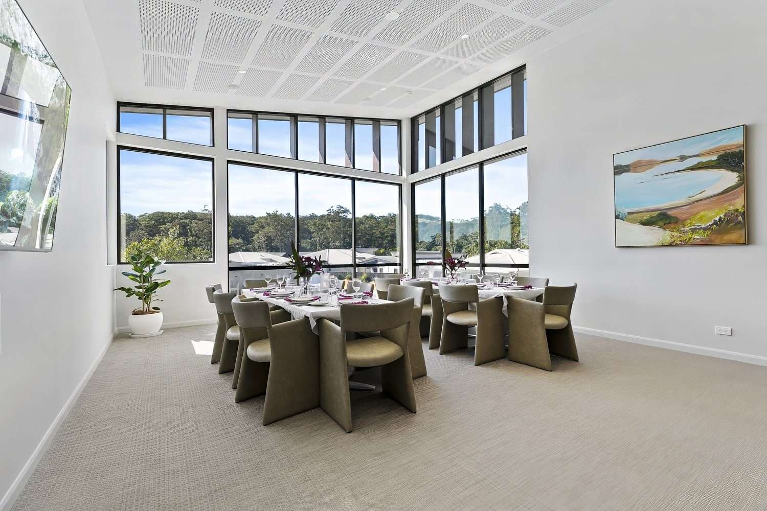 A Perfect Lifestyle Property to Treasure