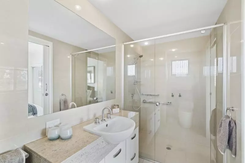 Contemporary two-bedroom apartment