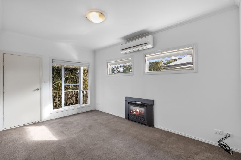 Spacious Modern Living - Peaceful Surrounds