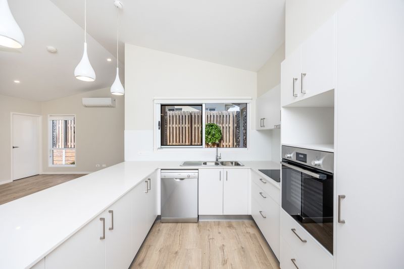 Immaculate Ex-Display Home - Pristine Opportunity!