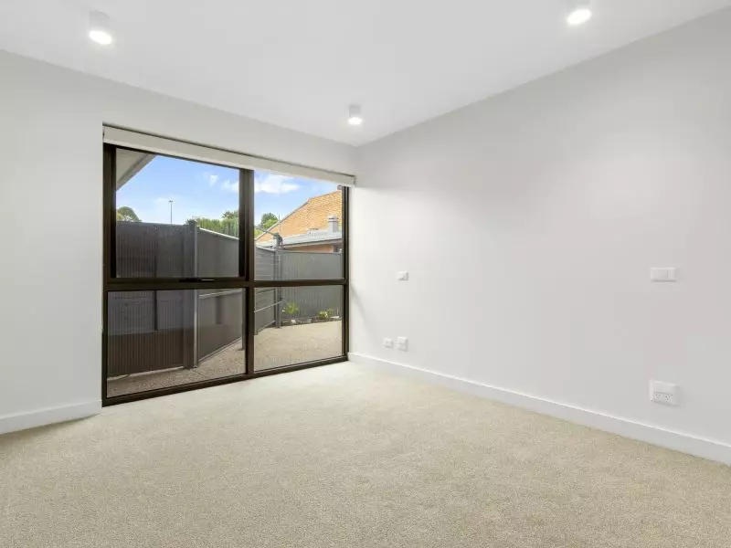 Space to Live, Style to Enjoy