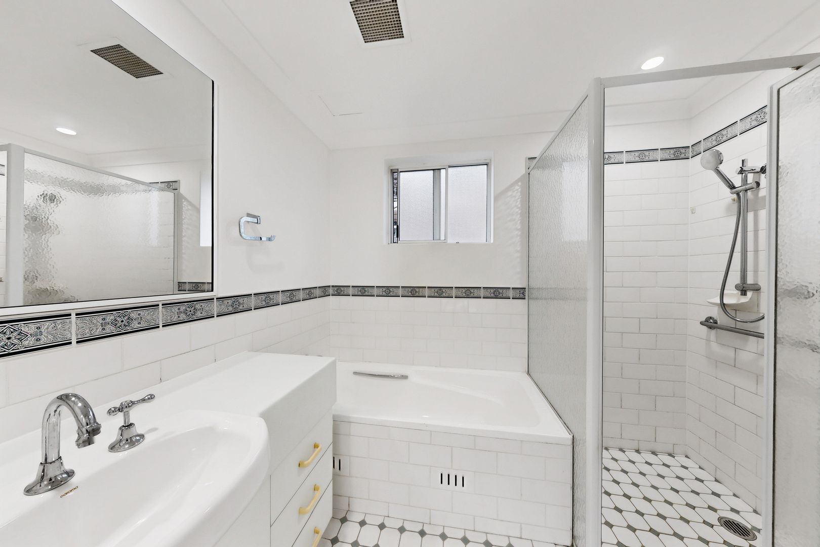 Generous Living, Vibrant Community — Huon Park at Its Best