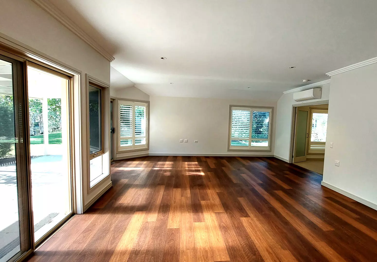 Stunning and Spacious 2 Bedroom Home with 2 Garage - Home Sovereign II 