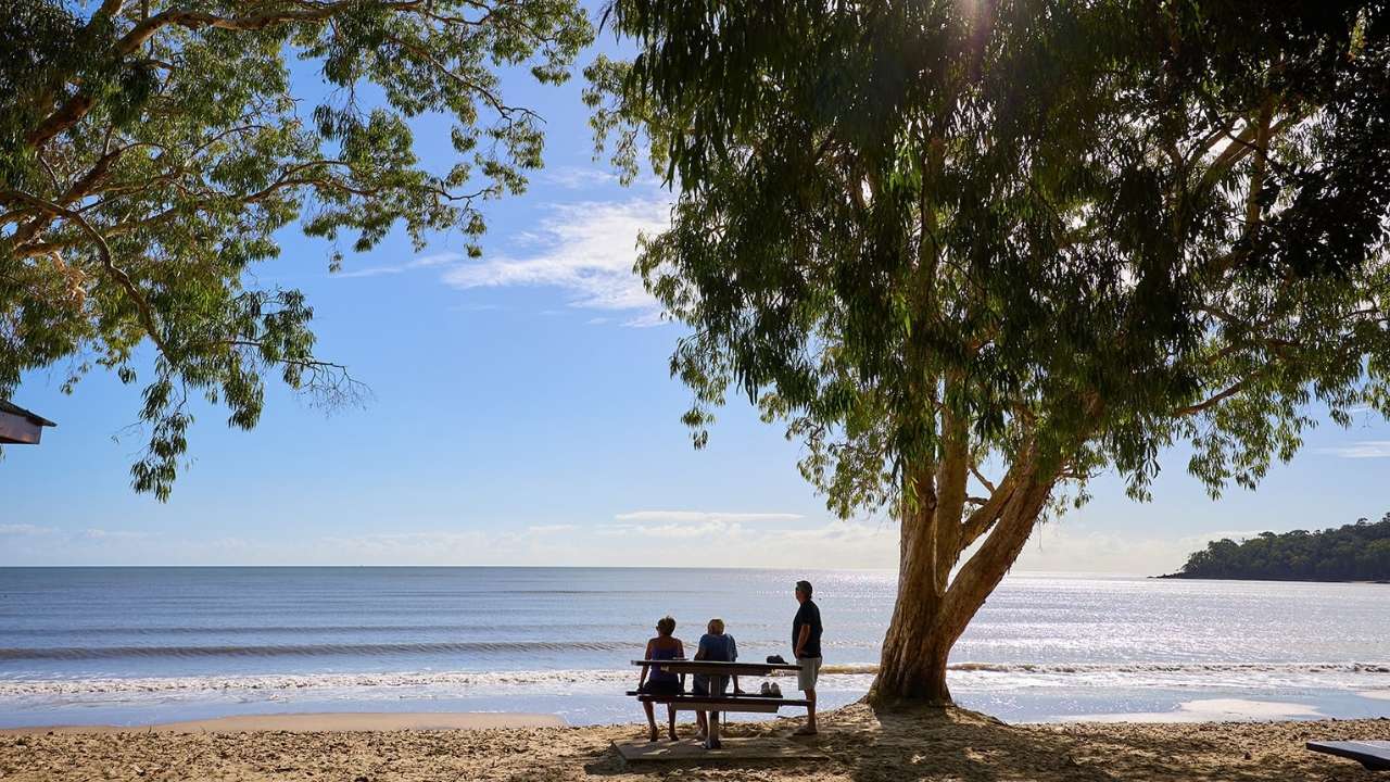 Positioned on the cusp of city and sea, Thyme Palm Cove is a unique blend of nature, freedom and connection