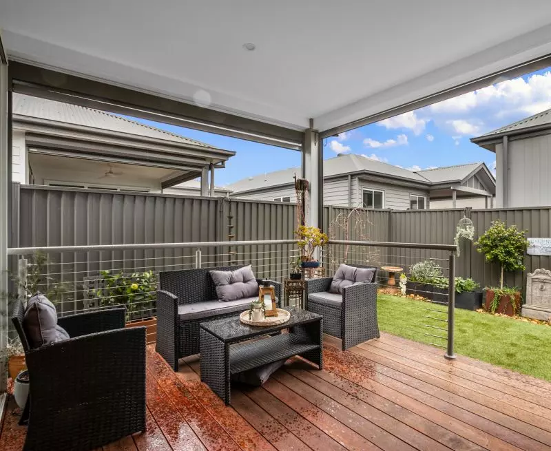 23 Columbus Circuit - Established Tasman Gable