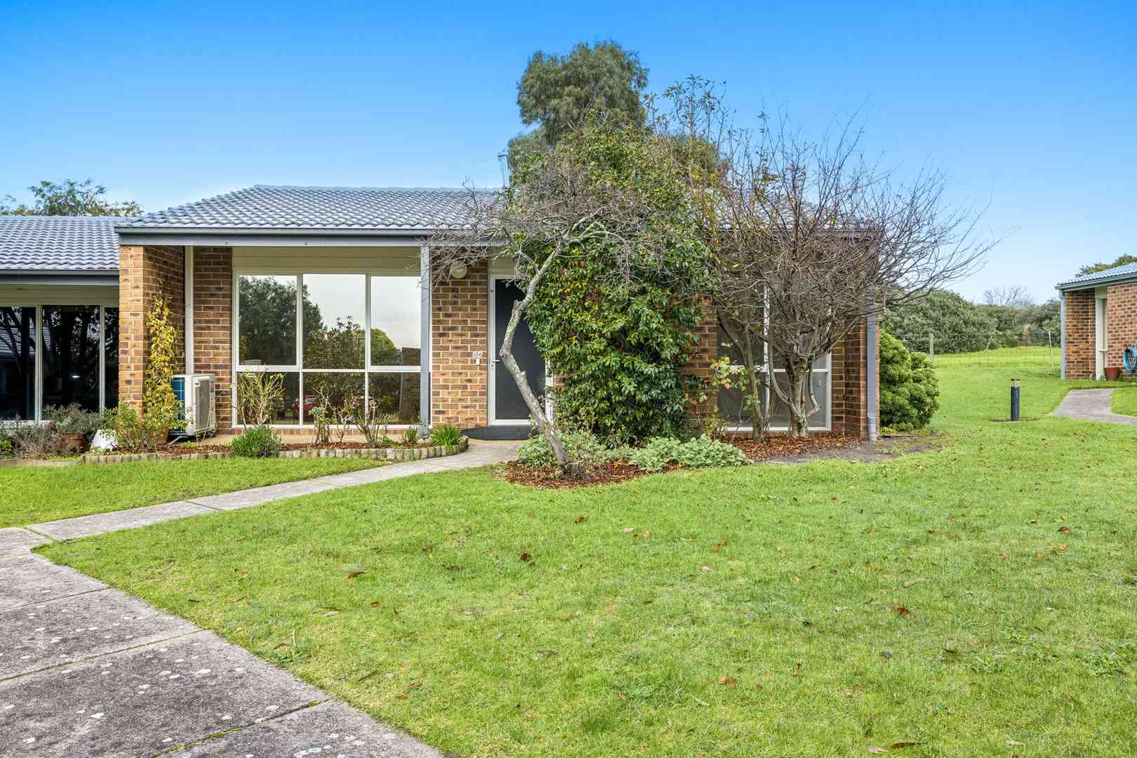 Beautifully Refurbished Villa Living