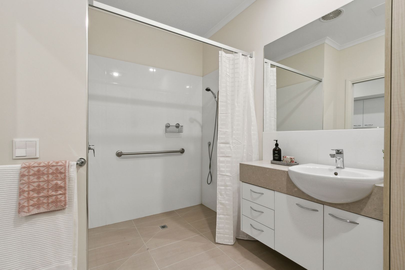 1/6 Melville Park Drive Berwick, VIC 3806