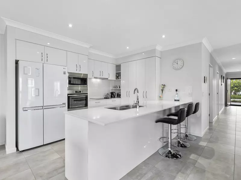 Low Maintenance Living in Exclusive Community